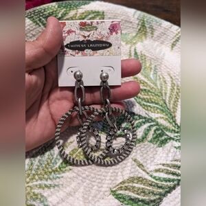 Chinese Laundry Earring set‎ Two hoop sizes
